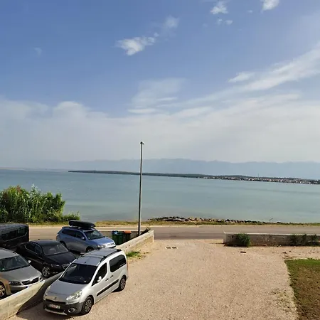 B & R Summer Breeze 2 * Nin