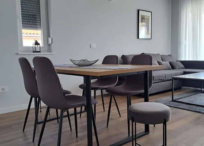 Apartman B & R Summer Breeze 2 *